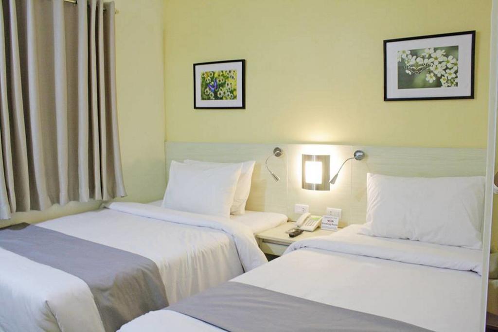 Hamersons Hotel Cebu Buitenkant foto